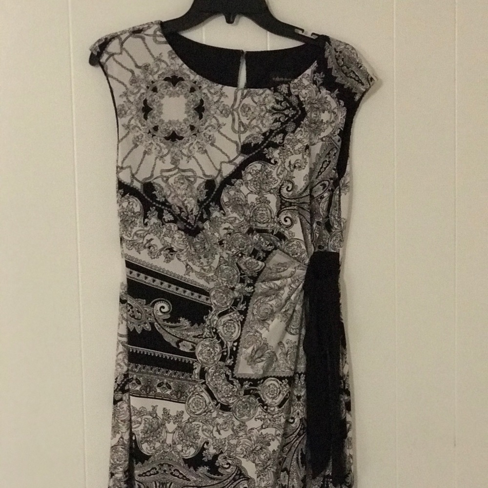Connected Apparel size 6 dress